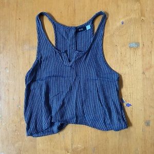 URBAN OUTFITTERS BDG Button-Back Crop Tank Top